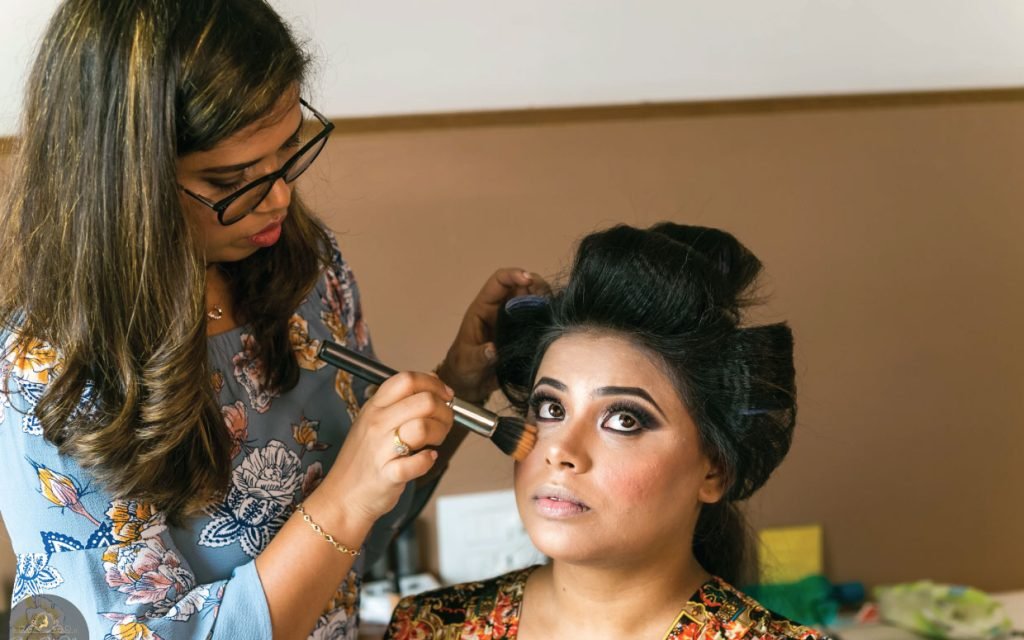 Seven things to know before hiring a bridal makeup artist