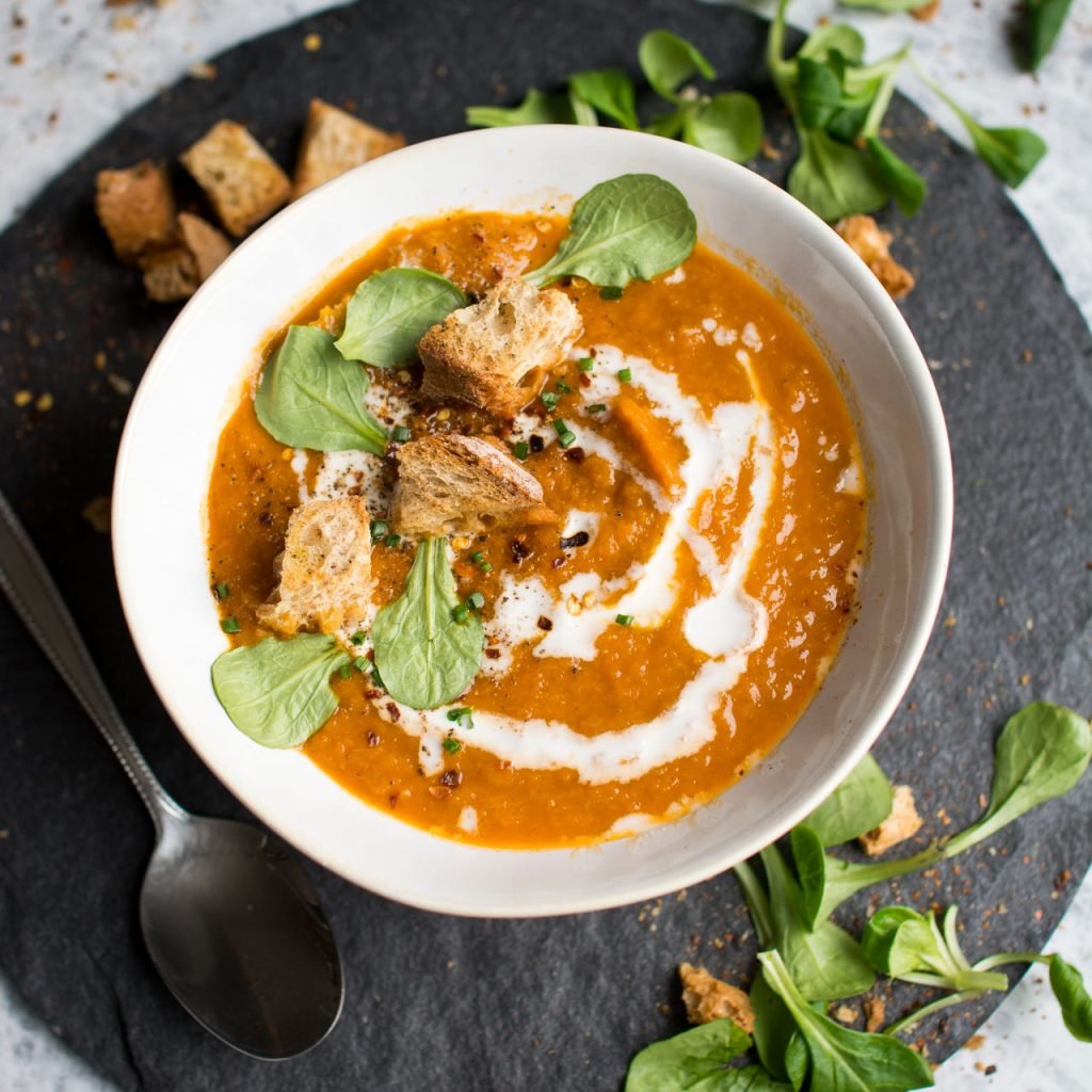 Roasted Garlic and Leek Soup