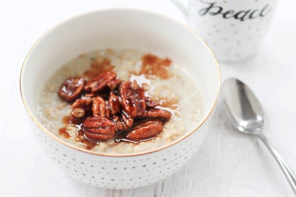 Pecan pie protein oatmeal – The Fitnessista