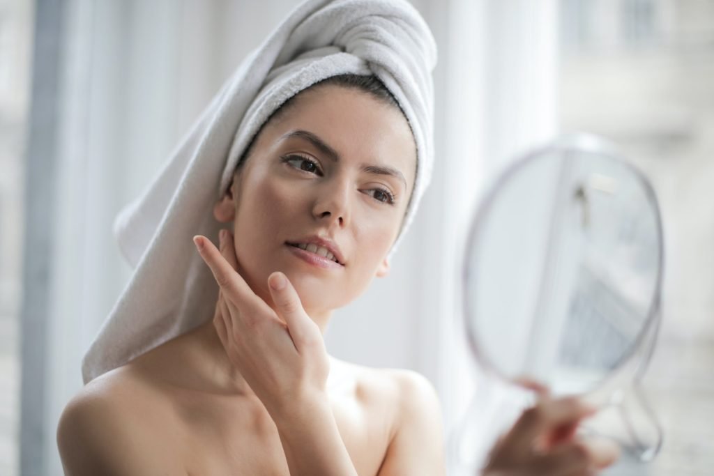 Zit vs.  Acne  What is the difference?
