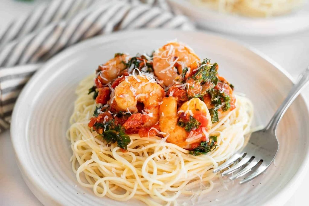 Spicy Garlic Shrimp with Kale and Pasta