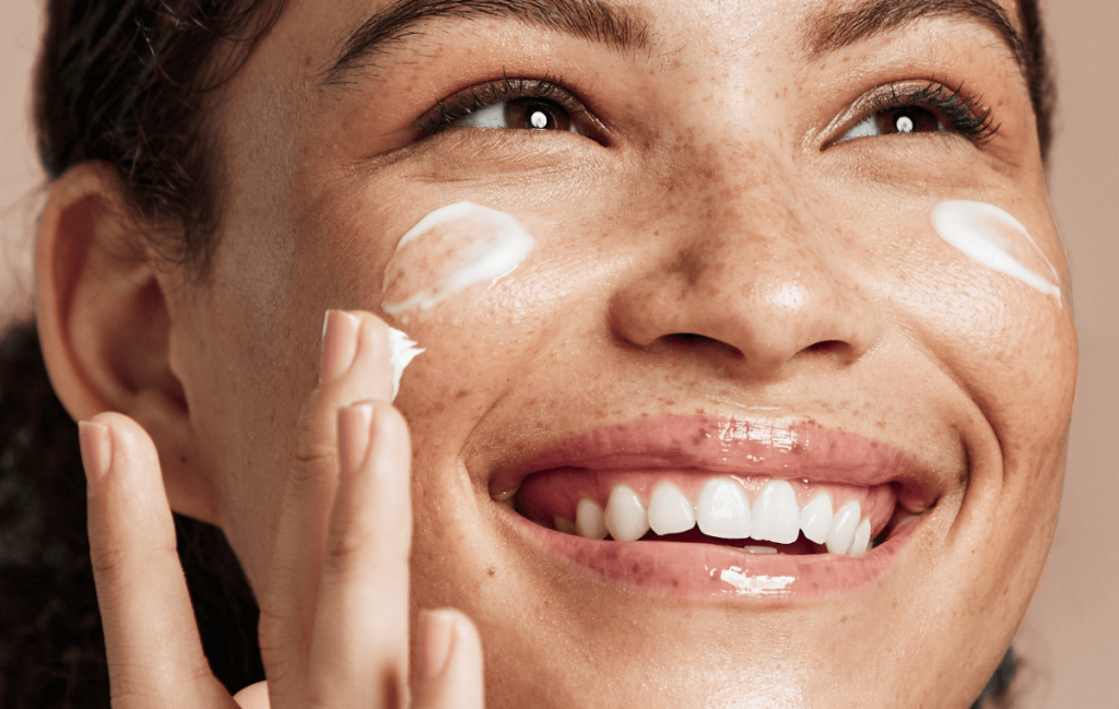 Skincare Step 4: Important Information About Moisturizers

 – healblogger